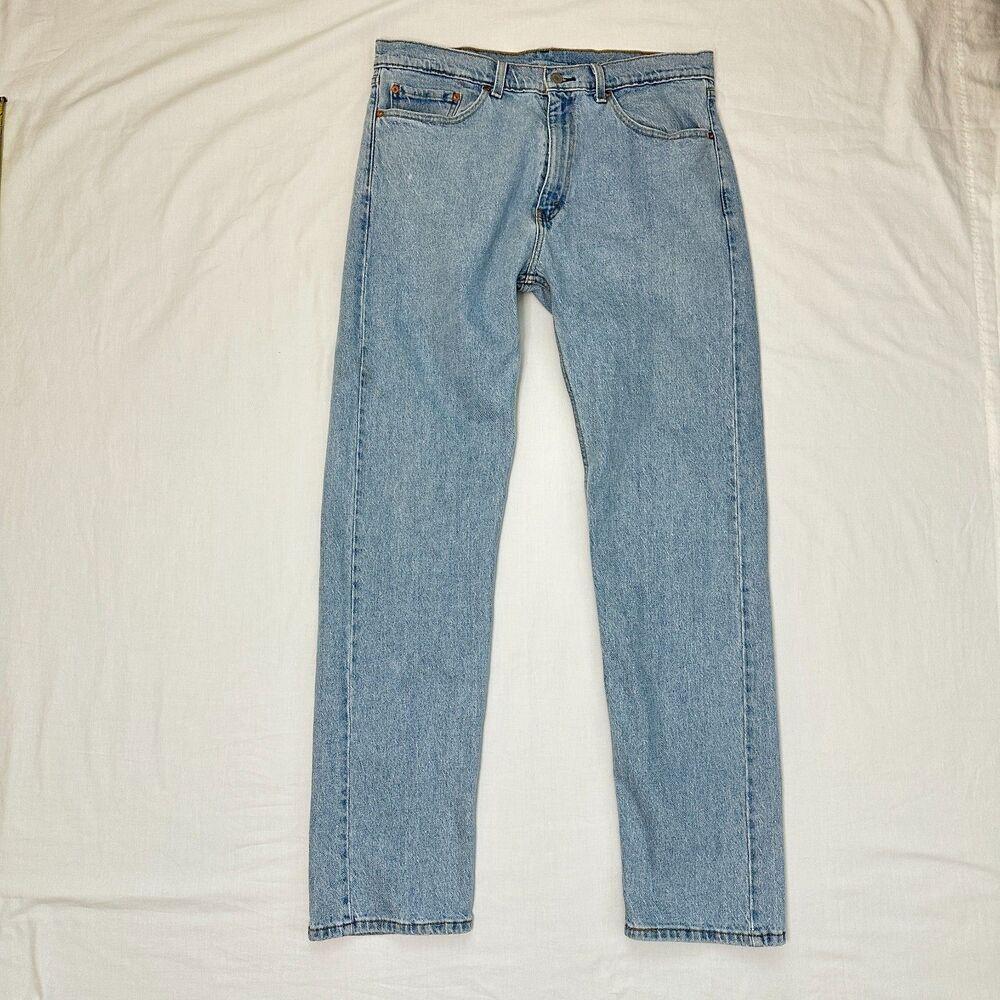 Levi's 505 Regular Fit Jeans Mens 36x34 Measured 32 Inseam Light Wash - Picture 2 of 16